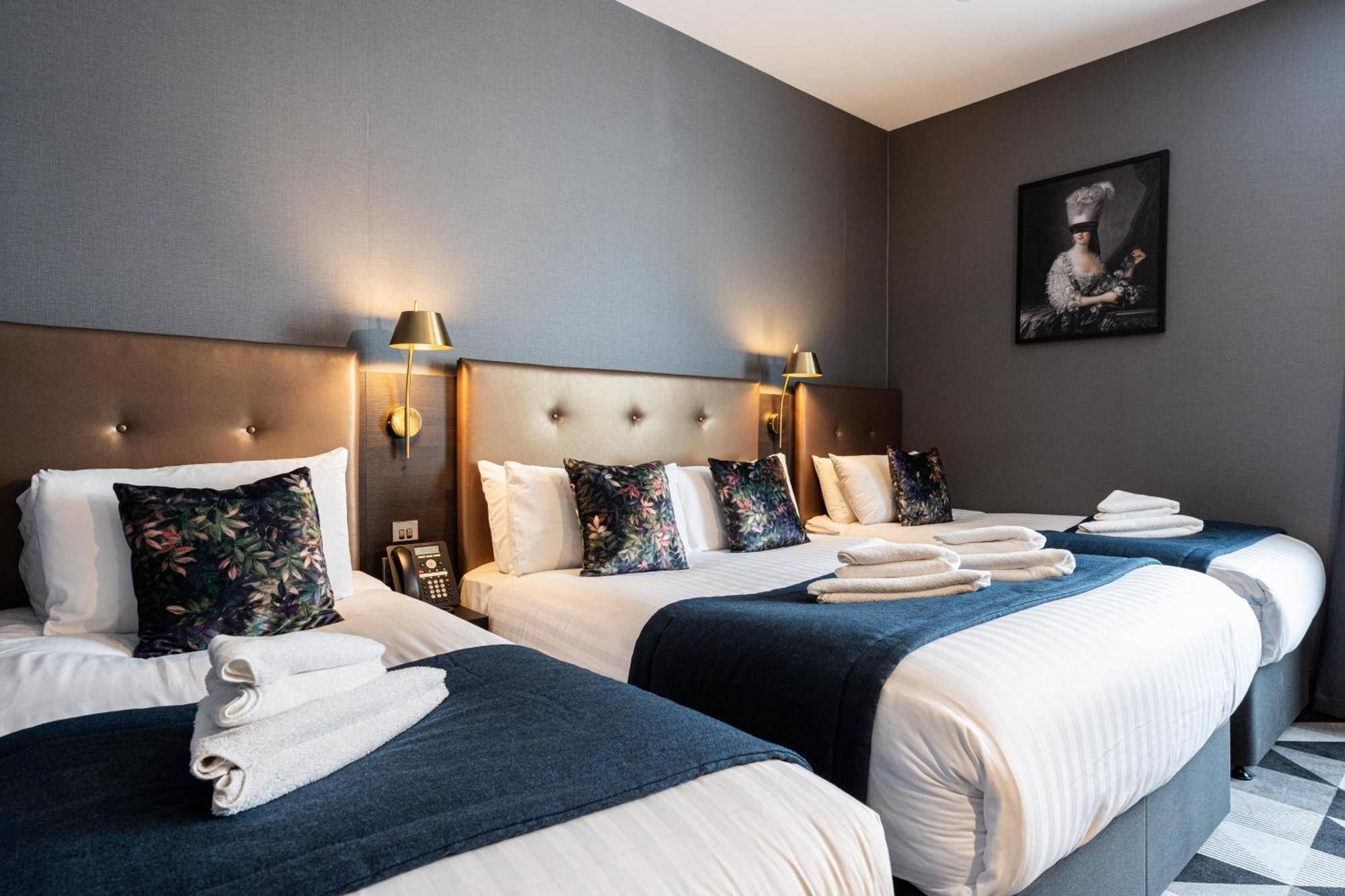 The House On Warwick Hotel London Exterior photo