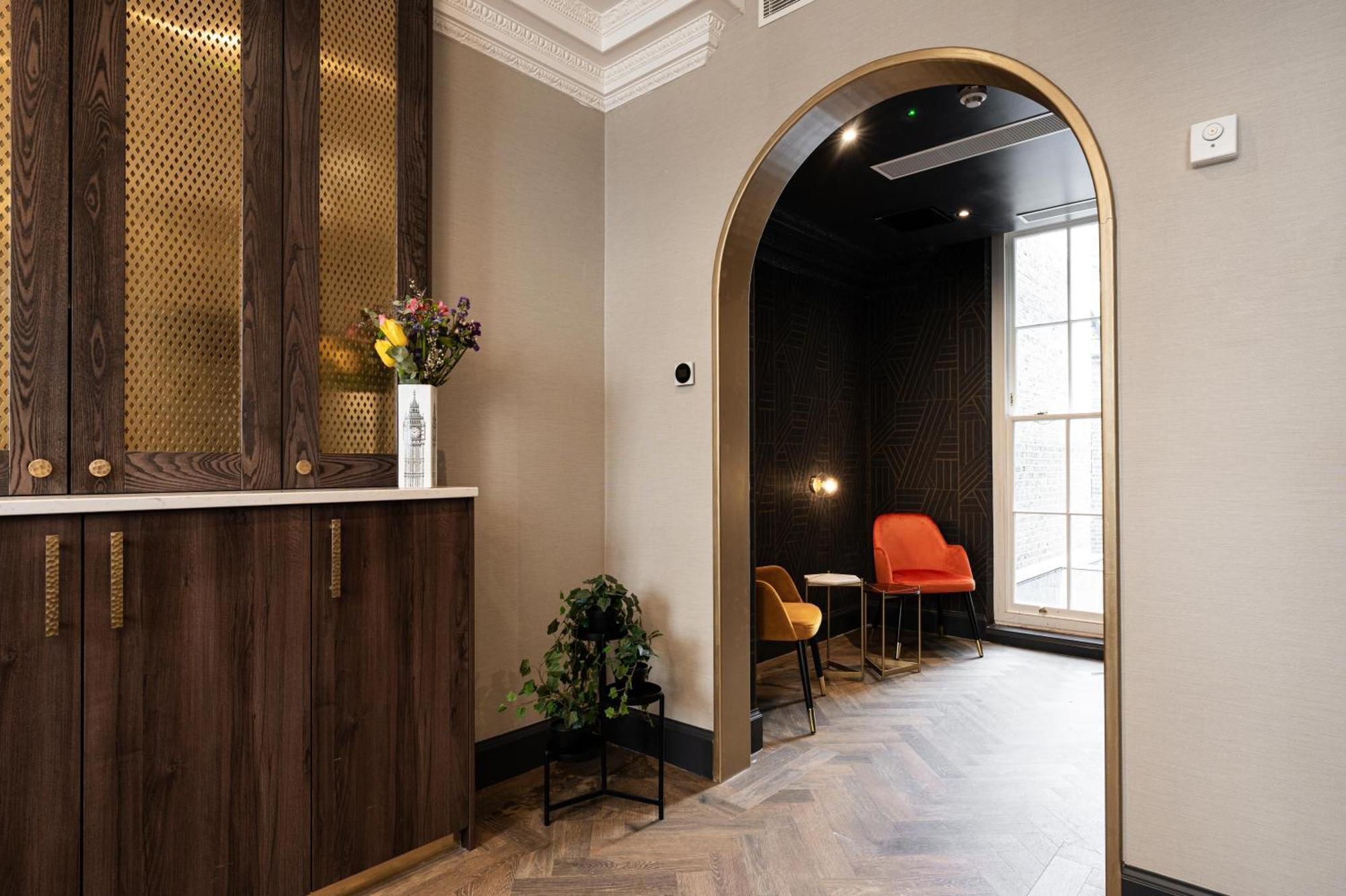 The House On Warwick Hotel London Exterior photo