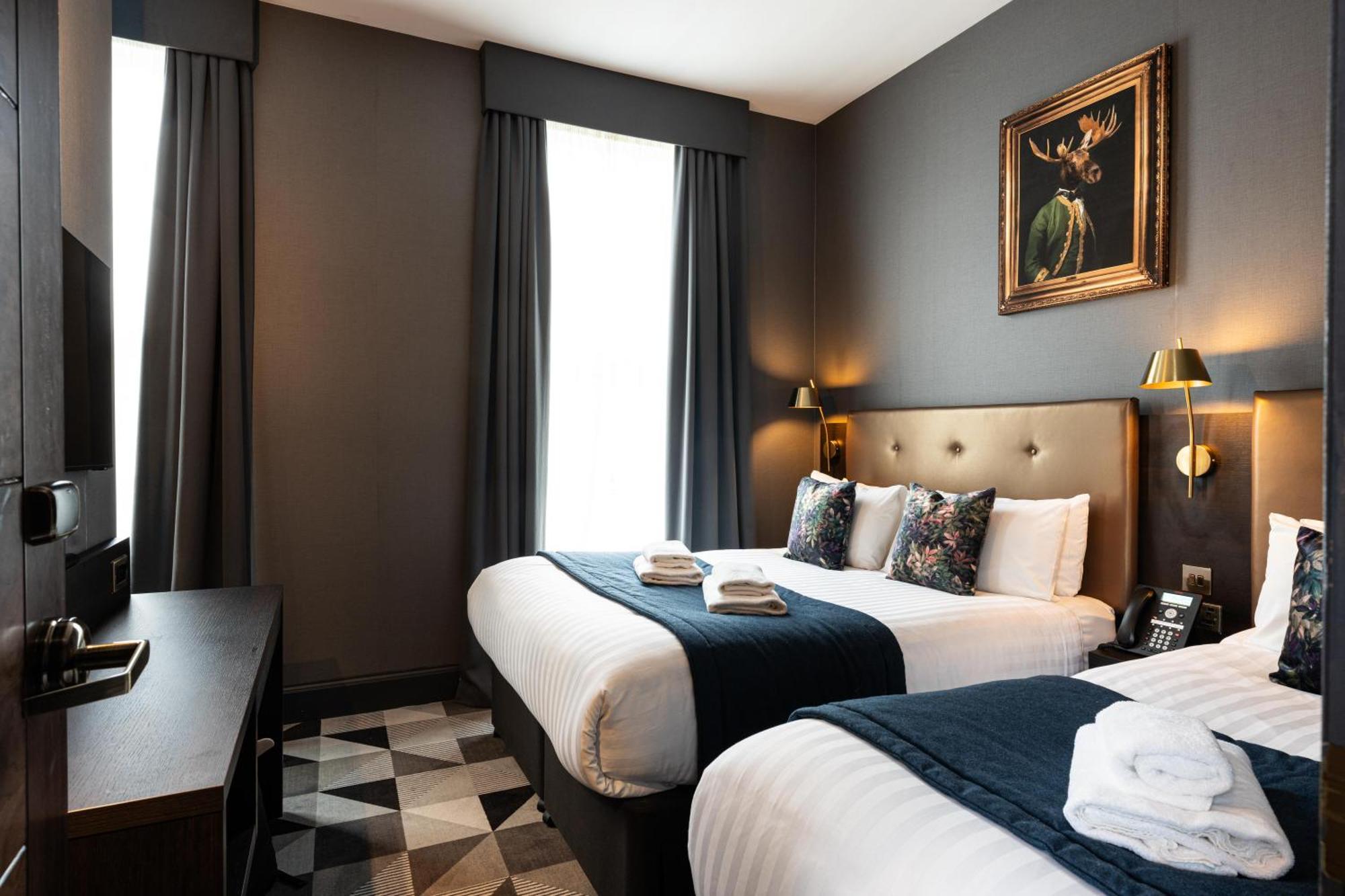 The House On Warwick Hotel London Exterior photo